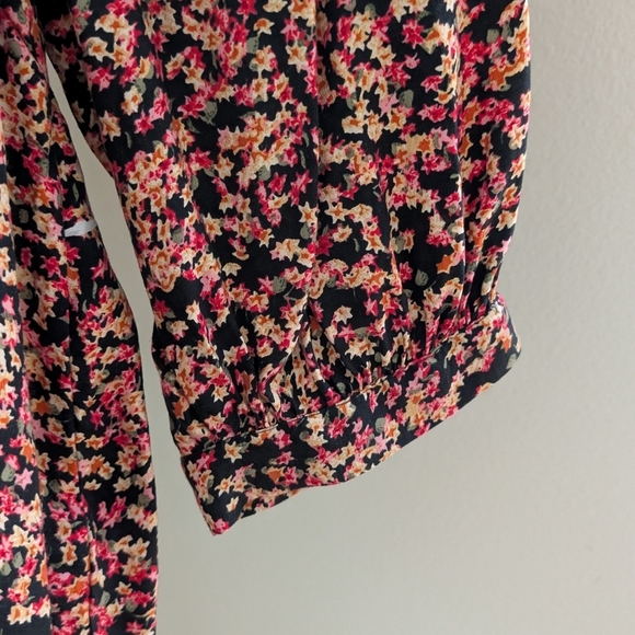 H&M Floral Blouse - Black and Pink, Sz M - Picture 7 of 10